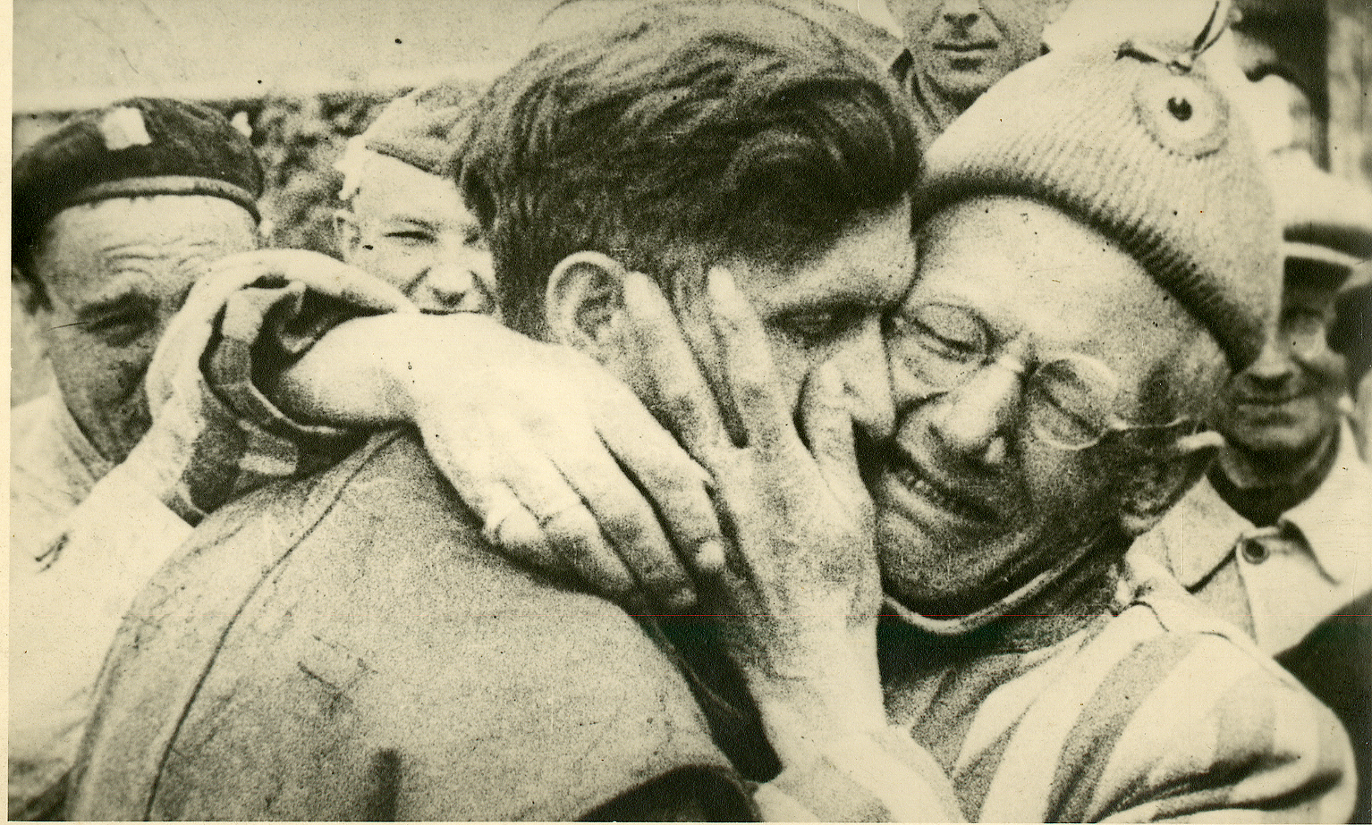De ontmoeting van vader en zoon Daman in Buchenwald